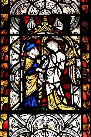 Archivo:Archangel Uriel with Esdras, St Michael and All Angels, Kingsland
