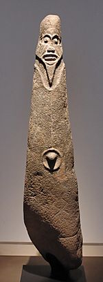 Archivo:Bakor sculpture Inv70-1998-4-1