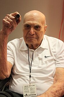 Carmine Infantino (7885487662).jpg