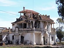 Archivo:Casona en Villa Gral. Arias, data de principios del siglo pasado. - panoramio (2)