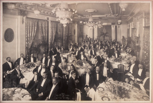 Archivo:Dinner in honor of Signor Jiulio Gatti Casazza and Signor Arturo Toscanini, Nov. 22, 1908, Hotel St. Regis LCCN2007663932
