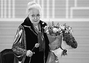 Archivo:E Bystritskaya 2015