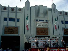 Archivo:Estadio Revolución.Torreón