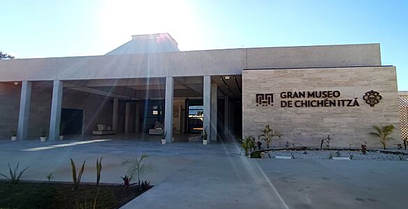 Gran Museo de Chichén Itzá Entrada