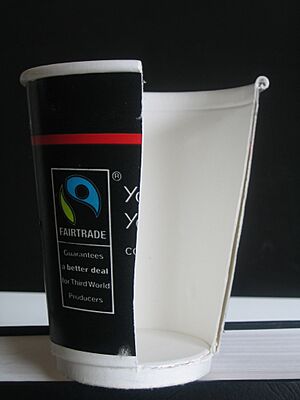 Archivo:Insulated paper cup cutaway