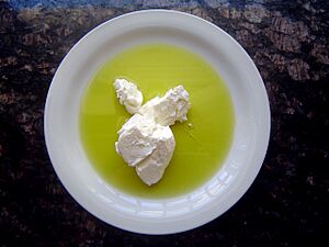 Archivo:Labneh01