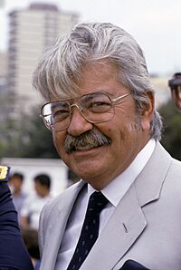 Archivo:León Febres Cordero