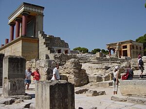 Archivo:Minoan Palace. Ruins of Knossos