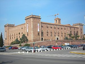 Archivo:Monastery1 Puig