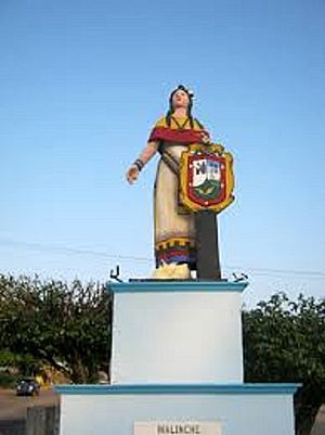 Archivo:Monumento a La Malinche