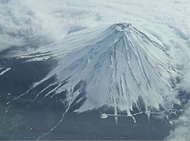 Archivo:Mt,Fuji 2007 Winter 28000Ft