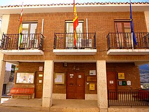 Archivo:Nalda - Ayuntamiento