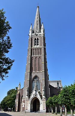 Onze-Lieve-Vrouwekerk (Oudenburg) 22-07-2021 11-34-41.jpg