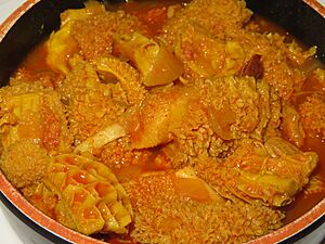Archivo:Ración de callos de ternera (España)