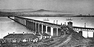 Archivo:SCO Dundee, Tay Rail Bridge
