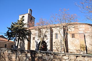 San Juan del Olmo- Iglesia parroquial.JPG