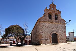 Archivo:Torre del Burgo, Iglesia