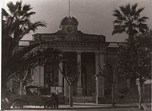 Archivo:Viejo Palacio Municipal de Merlo