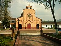 Archivo:Alejandria-iglesia