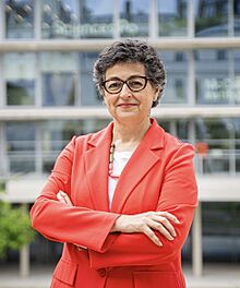 Arancha Gonzalez By Clement Gibon HS.jpg