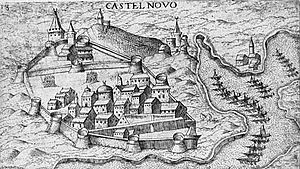Archivo:Castel Novo