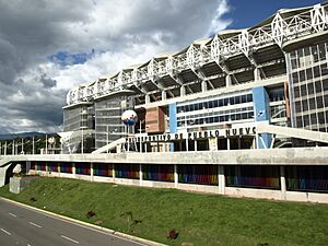 Archivo:Estadio polideportivo