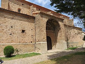 Archivo:Glesia de Nuestra Señora de los Ángeles (Monteagudo del Castillo, Teruel)