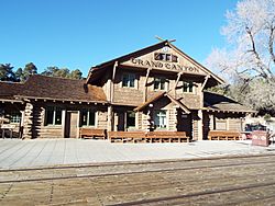 Grand Canyon Village-Grand Canyon Railroad Station-1901-2.jpg