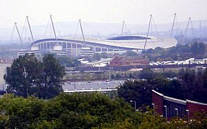Archivo:Manchester-city-fc-stadium
