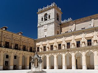 Patío del monasterio de Uclés