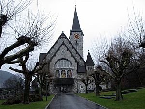 Archivo:Pfarrkirche St. Nikolaus - panoramio (1)