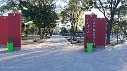 Plaza San Martín de Quimilí - Mapillary (L-ovS7ukKsgvJIUnV8ZqYg).jpg