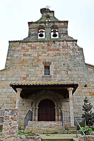 Archivo:Portada principal de la Iglesia de Palacios del Arzobispo
