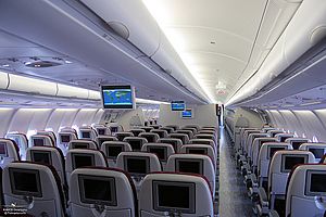 Archivo:Qatarairways A330 economy