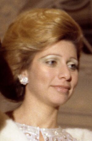 Archivo:Queen Alia of Jordan