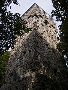 Archivo:Taufstein Bismarckturm
