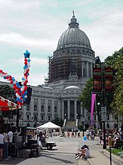 Archivo:Wisconsin State Capitol