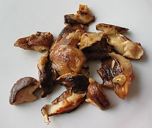 Archivo:Champignons shiitake cuisinés