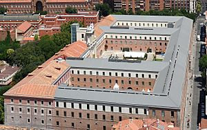 Cuartel de Conde Duque in Madrid Spain (cropped).jpg