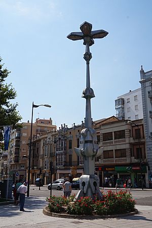 Archivo:Farola Parque de la Marina - Zamora