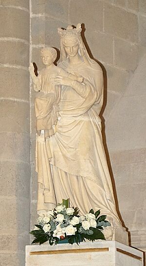 Archivo:Imagen de Santa María la Real de la Oliva 01