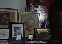 Archivo:Jorge Sanjinez Lenz, retratos y medallas