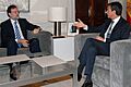 José Luis Rodríguez Zapatero recibe al jefe de la oposición, Mariano Rajoy, en La Moncloa (2010)