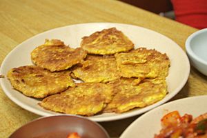 Archivo:Korean.pancake-Saengseon jeon-01