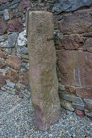 Archivo:Ogham Stone
