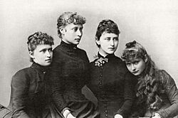 Archivo:Princesses Irene, Victoria, Elisabeth and Alix of Hesse and by Rhine