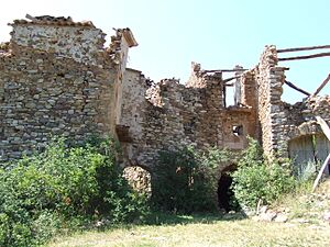 Archivo:Sarroca de Bellera. La Bastida de Bellera 4