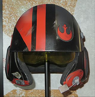Star Wars Launch Bay Poe Dameron's Helmet.jpg