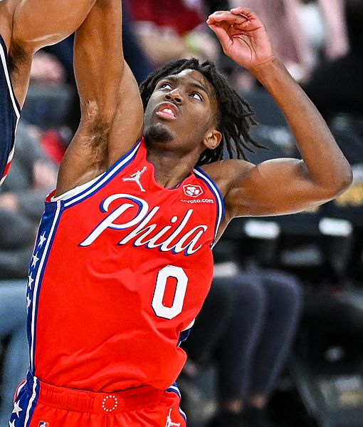 Tyrese Maxey (51781889578) (cropped)