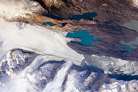 El glaciar Upsala visto desde la International Space Station (octubre 2009)